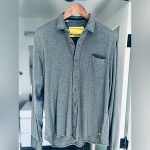 Descendant of Thieves button down leisure shirt